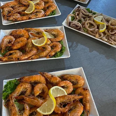 Tarzani & Restaurant Appartement *
